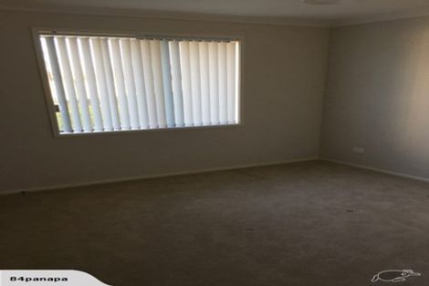 Photo of property in 10 Kayelene Place, Omokoroa, 3114