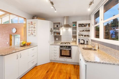 Photo of property in 401 Pukehangi Road, Pomare, Rotorua, 3015