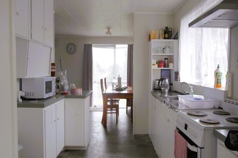 Photo of property in 15 Russell Street, Marton, 4710