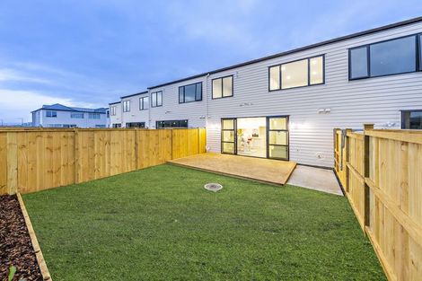 Photo of property in 11 Gum Spear Road, Takanini, 2112