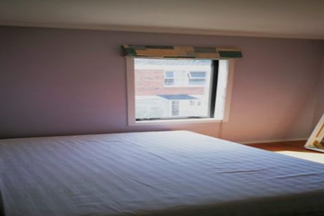 Photo of property in 26a Raleigh Road, Northcote, Auckland, 0627