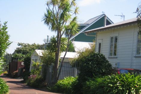 Photo of property in 3/9a Balmain Road, Birkenhead, Auckland, 0626