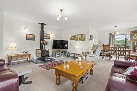 Photo of property in 108 Thornton Road, Cambridge, 3434