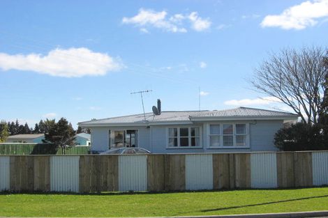 Photo of property in 23 Matai Street, Edgecumbe, 3120