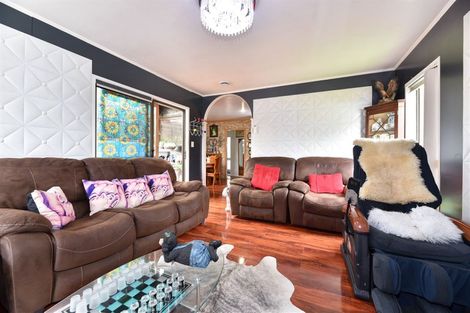 Photo of property in 25 Urlich Drive, Ranui, Auckland, 0612