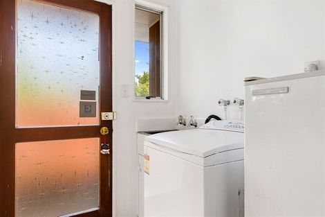 Photo of property in 77 Solomon Avenue, Redwood, Christchurch, 8051