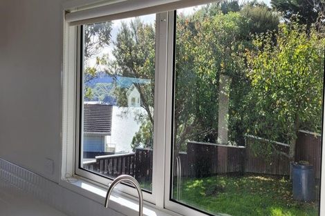 Photo of property in 10 Compass Way, Whitby, Porirua, 5024