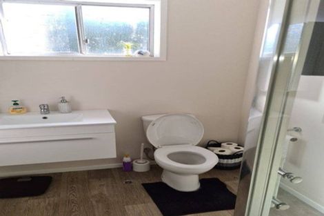 Photo of property in 71j Randwick Crescent, Moera, Lower Hutt, 5010