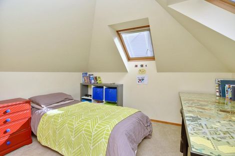 Photo of property in 114b Avonhead Road, Avonhead, Christchurch, 8042