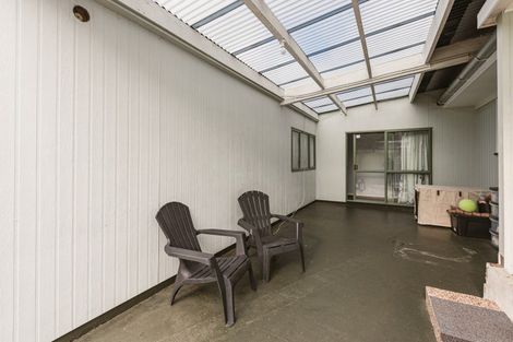 Photo of property in 18 Norwich Crescent, Tamatea, Napier, 4112