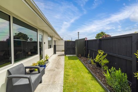 Photo of property in 1 Quinns Road, Shirley, Christchurch, 8013