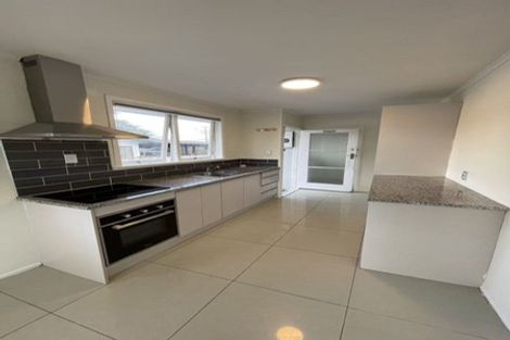 Photo of property in 3 Mcdivitt Street, Manurewa, Auckland, 2102