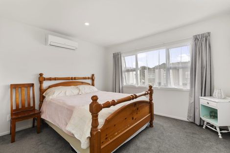 Photo of property in 1117b High Street, Taita, Lower Hutt, 5011