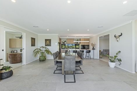 Photo of property in 51 Fernbrook Drive, Hurworth, New Plymouth, 4310