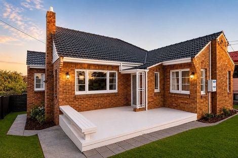 Photo of property in 1/62 Hillcrest Road, Papatoetoe, Auckland, 2025