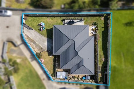 Photo of property in 9 St Julia Court, Helensville, 0800