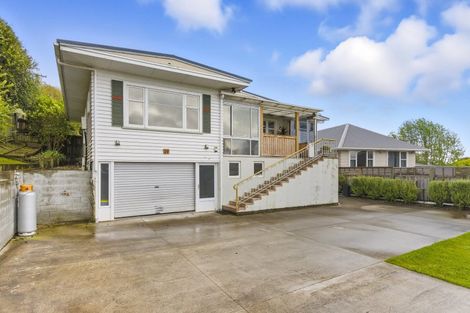 Photo of property in 29 Kawiu Road, Levin, 5510
