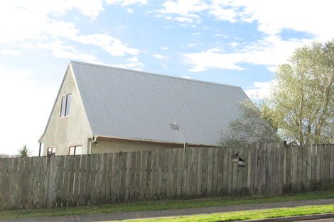 Photo of property in 16b Te Arawa Place, Welcome Bay, Tauranga, 3112