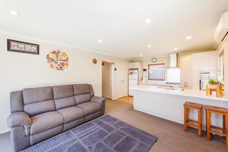 Photo of property in 159 Heretaunga Street, Palmerston North, 4414