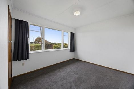 Photo of property in 50 Ramanui Avenue, Hawera, 4610