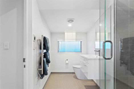 Photo of property in 2/64 Merivale Lane, Merivale, Christchurch, 8014