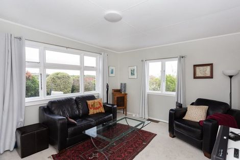 Photo of property in 17 Queens Crescent, Oamaru, 9400
