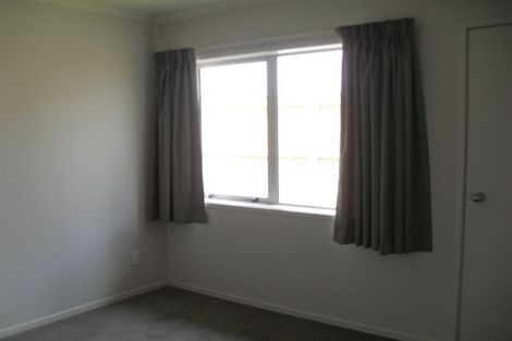 Photo of property in 16 Diamond Grove, Brown Owl, Upper Hutt, 5018