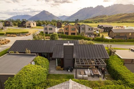 Photo of property in 34 Rannoch Drive, Jacks Point, Queenstown, 9371