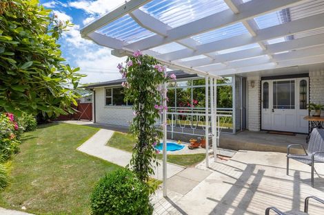 Photo of property in 16 Glover Crescent, Blenheim, 7201