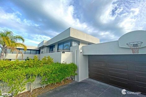 Photo of property in 42 Onetaunga Road, Chatswood, Auckland, 0626