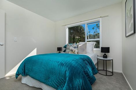 Photo of property in 2/28 East Coast Road, Milford, Auckland, 0620