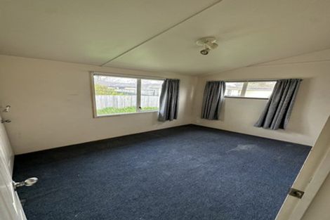Photo of property in 10 Swanson Road, Henderson, Auckland, 0610