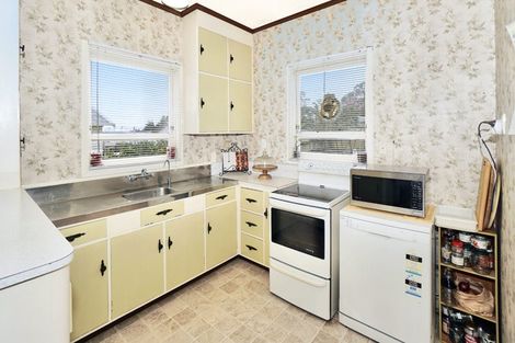 Photo of property in 8 Belvedere Street, Te Puke, 3119