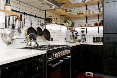 Photo of property in 27 Newbury Place, Schnapper Rock, Auckland, 0632