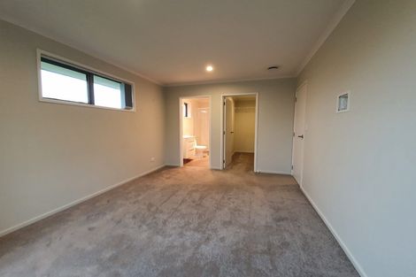 Photo of property in 12 Maxwell Road, Pukekohe, 2120