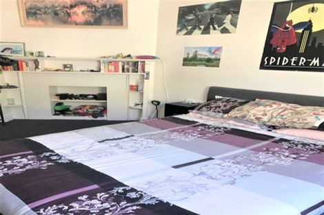 Photo of property in 142 Aro Street, Aro Valley, Wellington, 6021