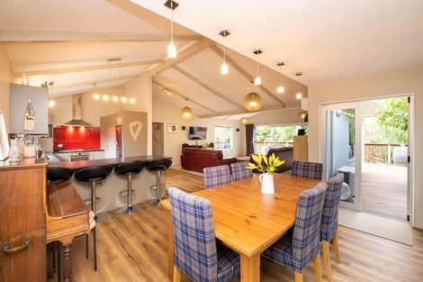 Photo of property in 40 Iona Road, Havelock North, 4130