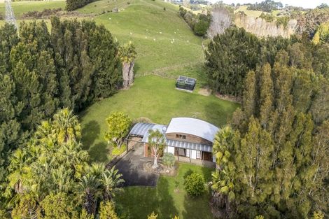 Photo of property in 1812 Kaipara Coast Highway, Kaukapakapa, 0984