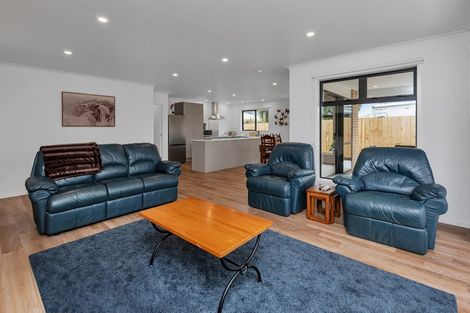 Photo of property in 119a Onerahi Road, Onerahi, Whangarei, 0110