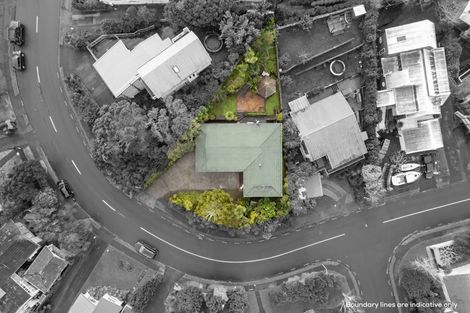 Photo of property in 50 Hadfield Street, Beach Haven, Auckland, 0626