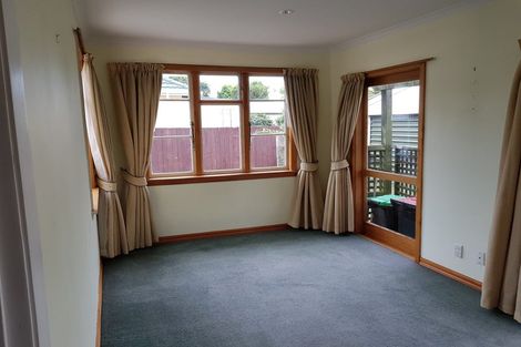 Photo of property in 28 Pinehurst Crescent, Russley, Christchurch, 8042