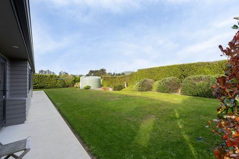 Photo of property in 67 Albert Road, Tokomaru, Palmerston North, 4474