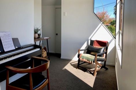 Photo of property in 128 Newcastle Road, Dinsdale, Hamilton, 3204