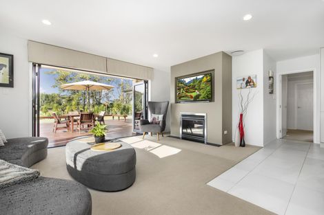 Photo of property in 437 Oira Road, Karaka, Drury, 2578