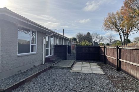 Photo of property in 1/1 Glenys Place, Broomfield, Christchurch, 8042