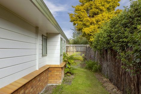 Photo of property in 1/8 Kathleen Place, Rainbow Point, Taupo, 3330