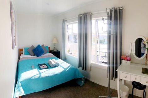 Photo of property in 397 Lake Road, Takapuna, Auckland, 0622