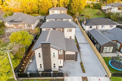 Photo of property in 70b Heretaunga Square, Silverstream, Upper Hutt, 5019