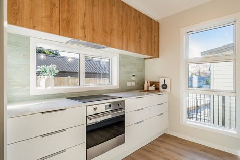 Photo of property in 70b Heretaunga Square, Silverstream, Upper Hutt, 5019