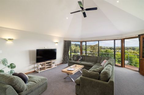 Photo of property in 12 Lucknow Place, Cashmere, Christchurch, 8022
